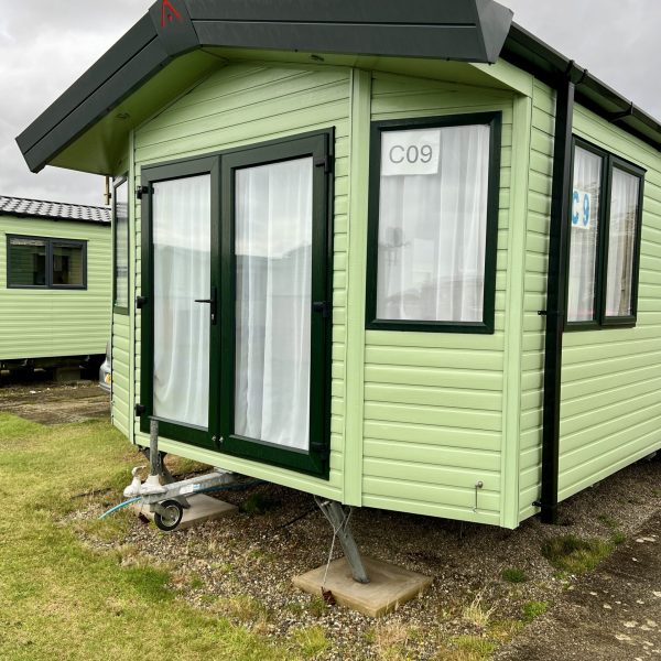 2022 Atlas Ruby for sale in green with outlook doors